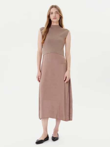 Robe BOSS en Maille avec Jupe en Satin Rose Clair